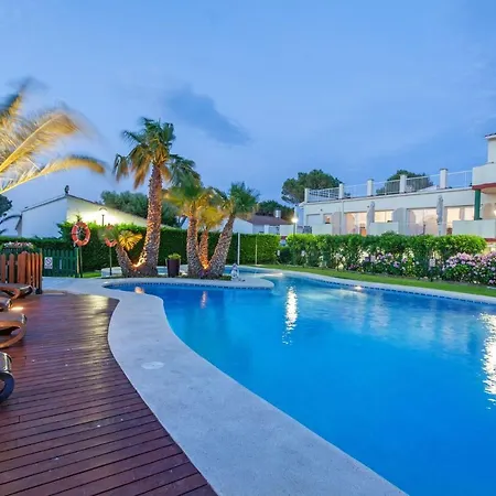 Casa El Cubito Holiday home Llanca